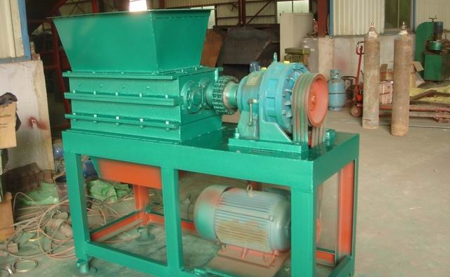 Twin shaft shredder IC-500 I IC-600 I IC-800  with 200-800KG/Hour capacity